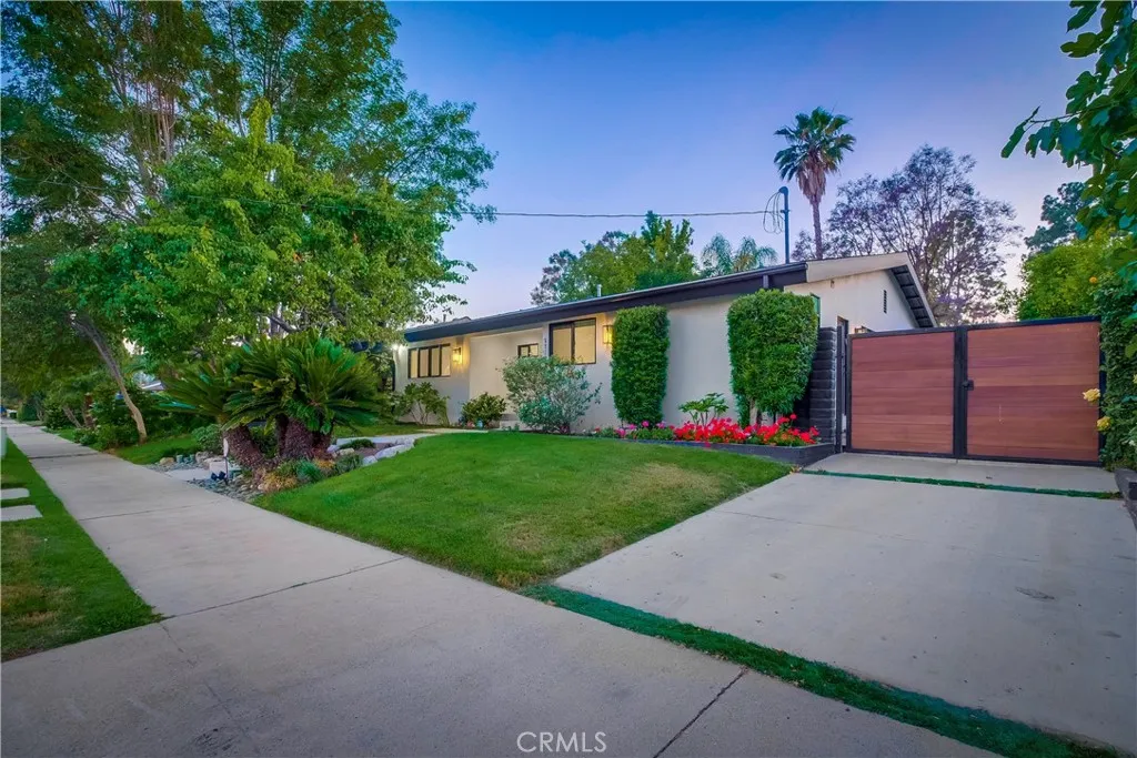 5715 Corteen, Valley Village, CA 91607 - Photo 4 of 40, Valley Village, CA