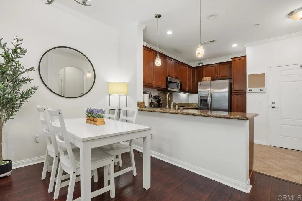 https://cdn.realtyfeed.com/cdn/127/306742617/123319cfcacd6bd59de2843178ea13a7.webp