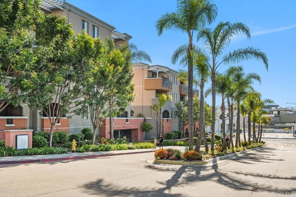 https://cdn.realtyfeed.com/cdn/127/306742617/9e3b40d6876a46f33c721eedec9644d1.webp