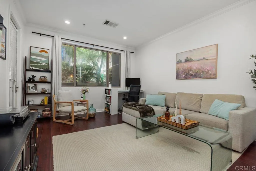 https://cdn.realtyfeed.com/cdn/127/306742617/c6a87d1c6202ddeeaf719649c025f019.webp