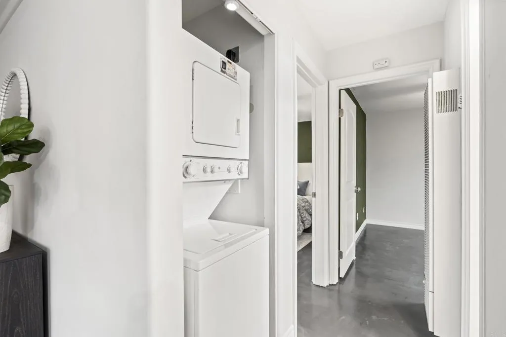 https://cdn.realtyfeed.com/cdn/127/306742640/7aa1af5474eb0e2178669758e63b16e2.webp