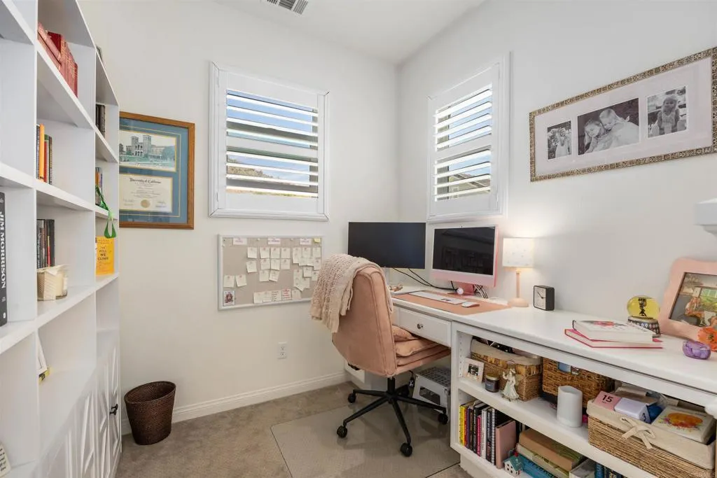 https://cdn.realtyfeed.com/cdn/127/306742705/c6c88b62fec89b8be04a8ee135dde23c.webp