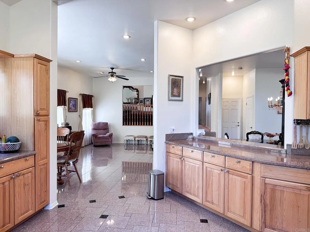 https://cdn.realtyfeed.com/cdn/127/306742728/21e30ebdcbda4191740f4fe617bb7dbc.webp