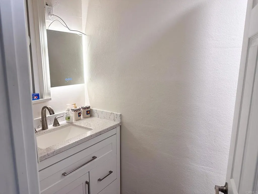 https://cdn.realtyfeed.com/cdn/127/306742728/4a7b66bcb8aa1652c9de20a34870be75.webp