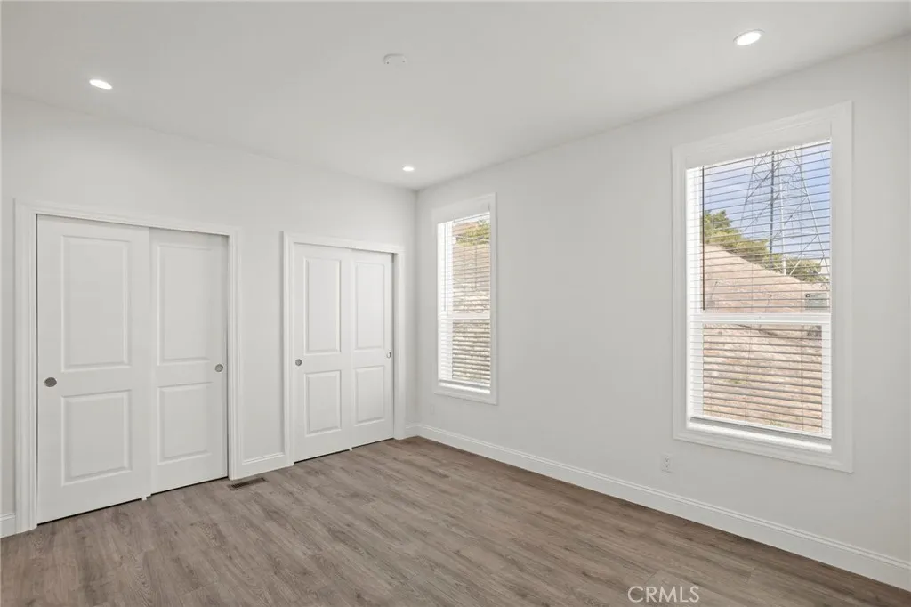 https://cdn.realtyfeed.com/cdn/127/306742751/23607e991e78db0d9a4ac904350db3b6.webp