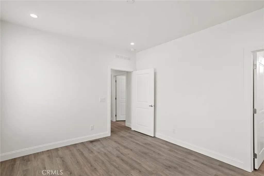 https://cdn.realtyfeed.com/cdn/127/306742751/345daa597666c475361705a1372f10f4.webp