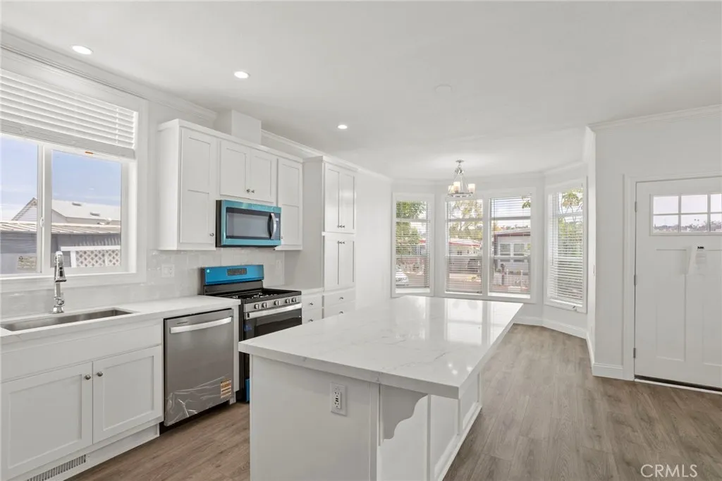 https://cdn.realtyfeed.com/cdn/127/306742751/45cea7eaee54948f18323a97f53410f1.webp