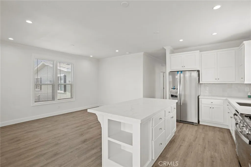 https://cdn.realtyfeed.com/cdn/127/306742751/8648f40f62735394f7f7181984562d1b.webp
