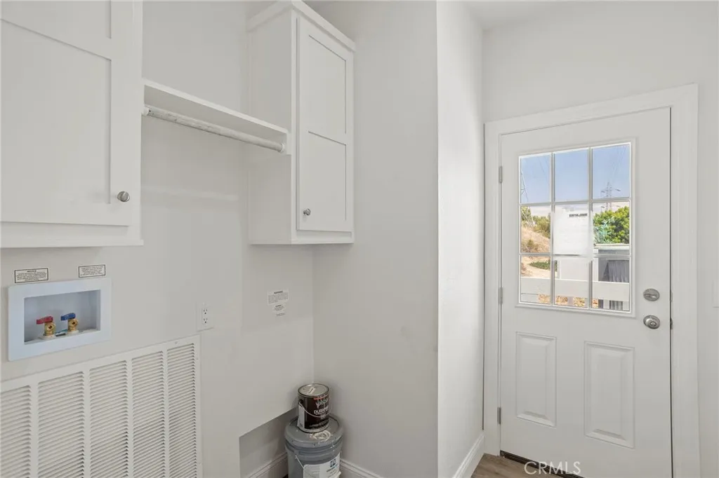 https://cdn.realtyfeed.com/cdn/127/306742751/9946029fc2bd9aaf1909917516e9314c.webp