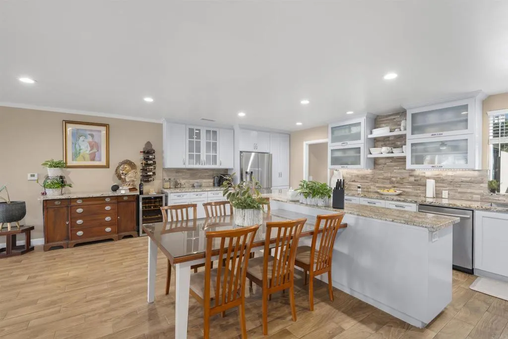 https://cdn.realtyfeed.com/cdn/127/306742778/dfda54493c022cf9950b92b13b5d7b5e.webp