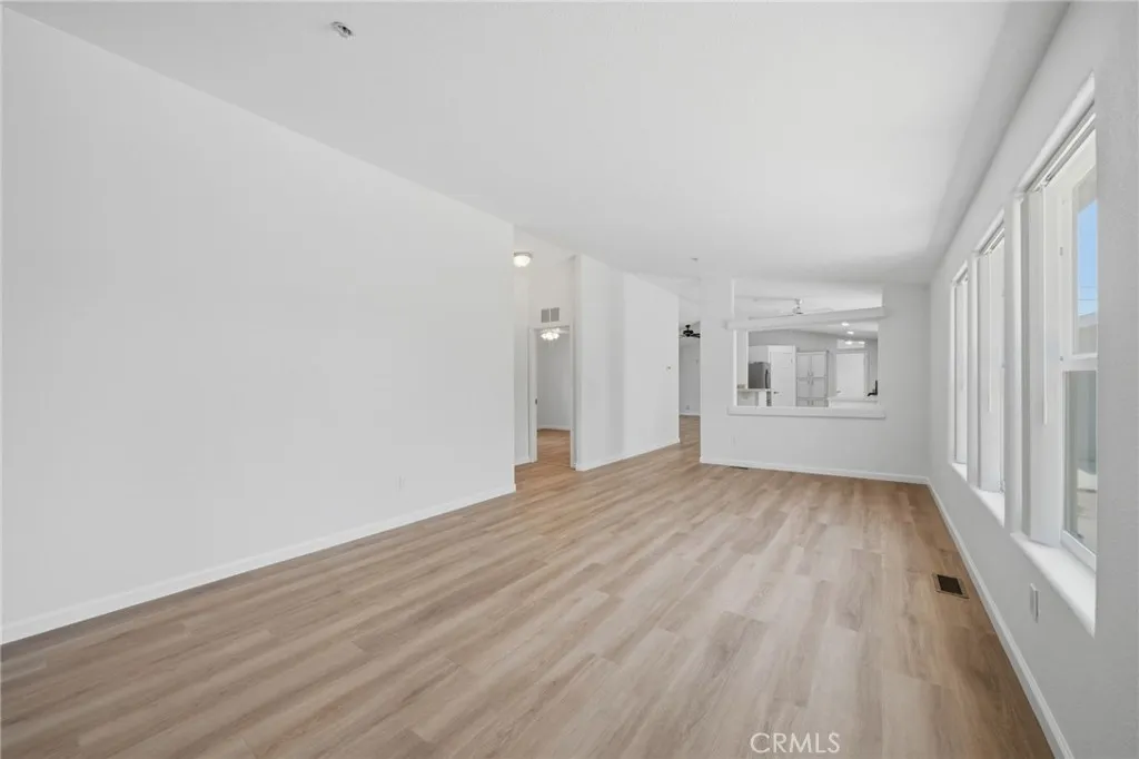 https://cdn.realtyfeed.com/cdn/127/306742781/2ae1feb1cbd1627b084e801a87cc6e9a.webp