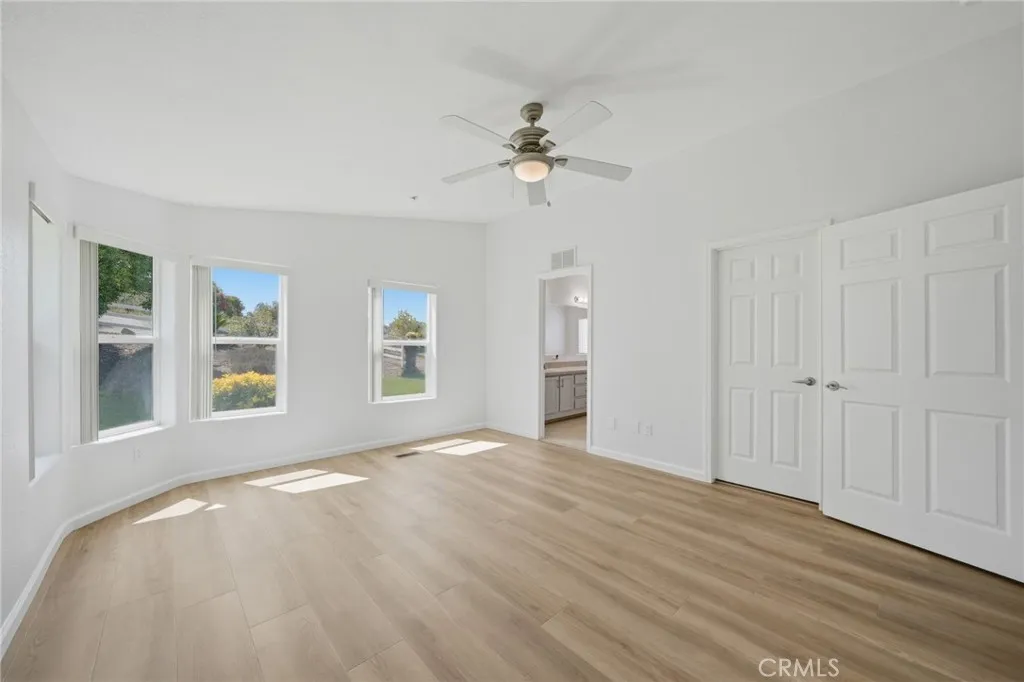 https://cdn.realtyfeed.com/cdn/127/306742781/35de4e3e9b9404450323fa7fe56e064e.webp