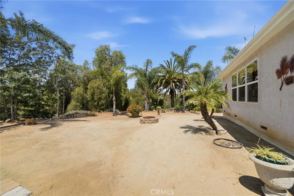 https://cdn.realtyfeed.com/cdn/127/306742781/7f072a5227b9350e717d5c2213d1b38d.webp