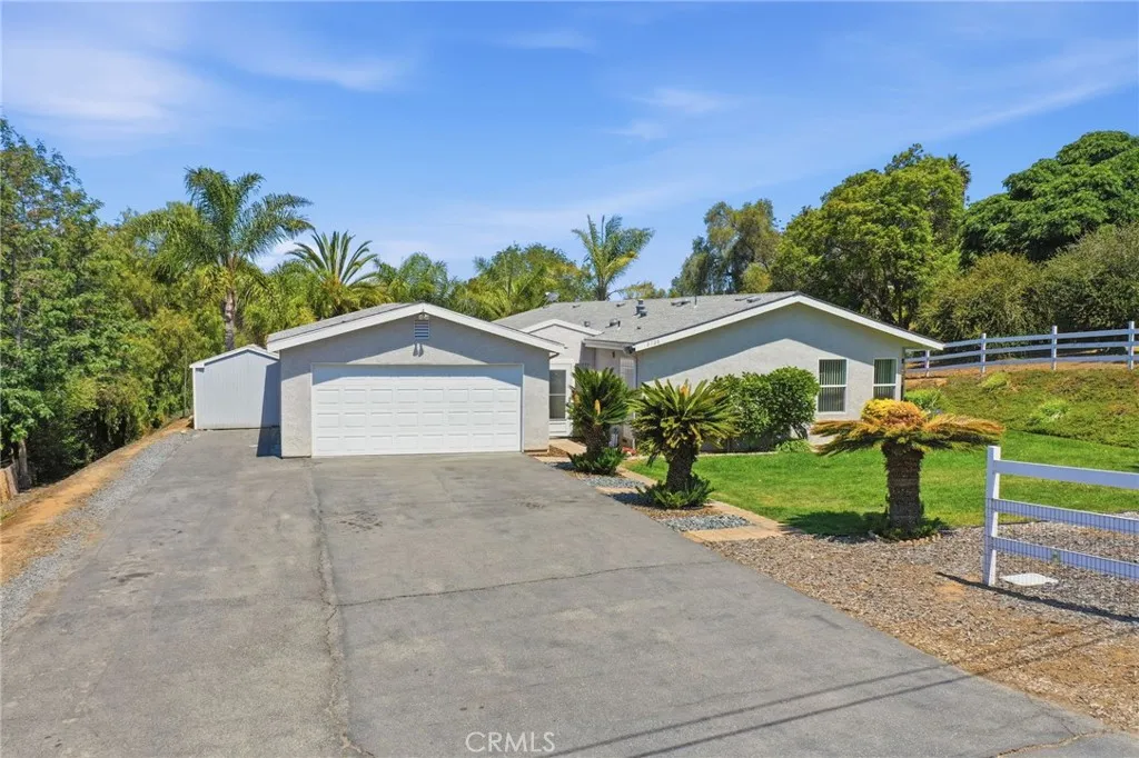 https://cdn.realtyfeed.com/cdn/127/306742781/bec6d78dbbeafa65cea5a7c18c17f097.webp