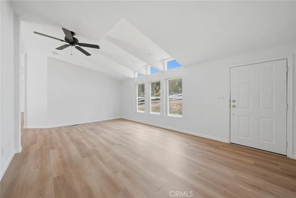 https://cdn.realtyfeed.com/cdn/127/306742781/e0ee5a6cfe5c35d2315f890edf903884.webp