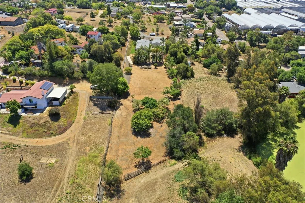 https://cdn.realtyfeed.com/cdn/127/306742781/e31604eb19d335852fb05978b45efa5c.webp