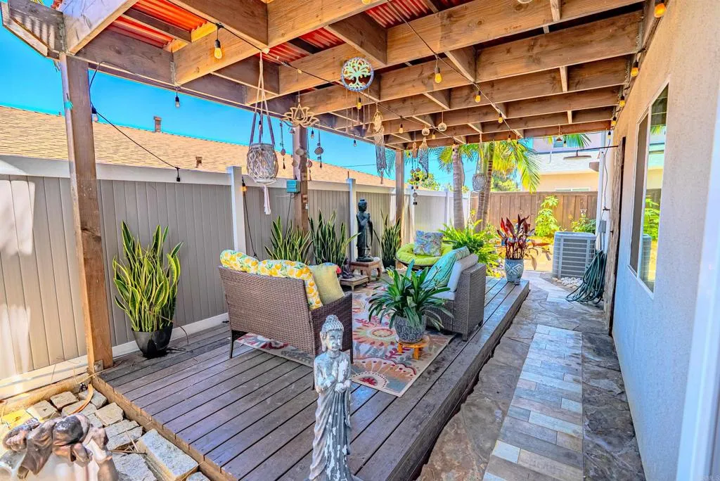https://cdn.realtyfeed.com/cdn/127/306742835/8586c857a5dadfa8028153f67c53a141.webp