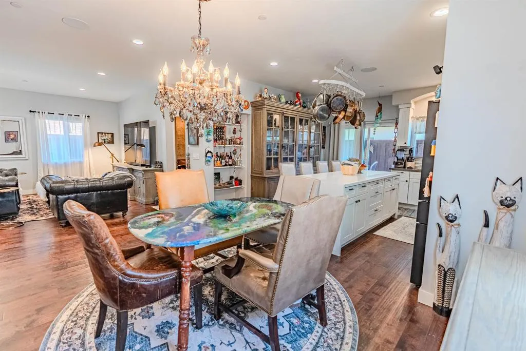 https://cdn.realtyfeed.com/cdn/127/306742835/f29308096cdaa83f2e511196733524c7.webp