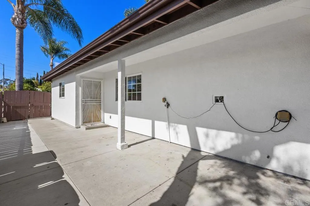 https://cdn.realtyfeed.com/cdn/127/306742854/c3a8b7bab759631446dbbc567e7b6be8.webp