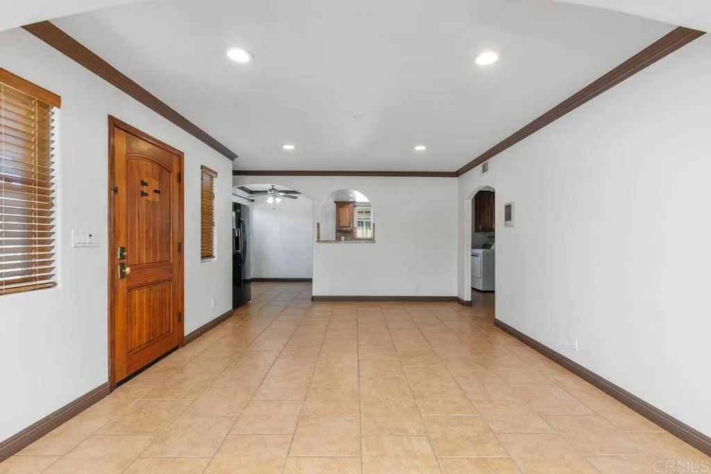 https://cdn.realtyfeed.com/cdn/127/306742854/caced5be6d1238a23c4e5dc7227d5c40.webp