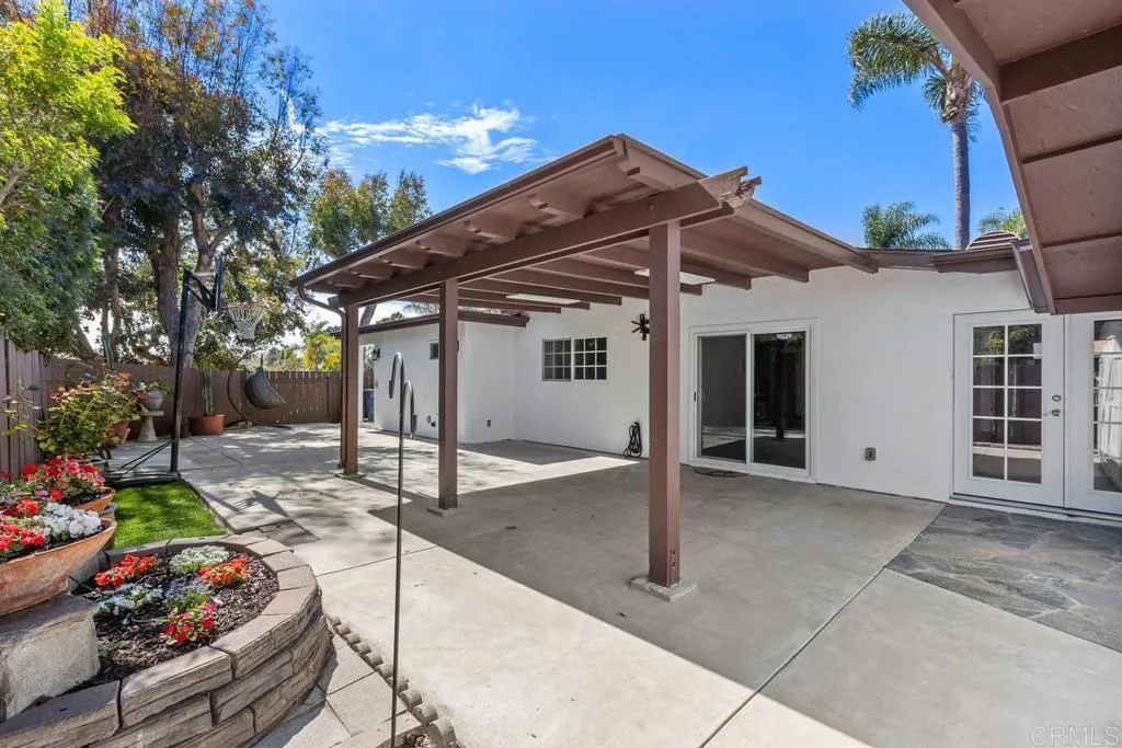 https://cdn.realtyfeed.com/cdn/127/306742854/fd850375d51c869cadfc9a02e8ff72ca.webp