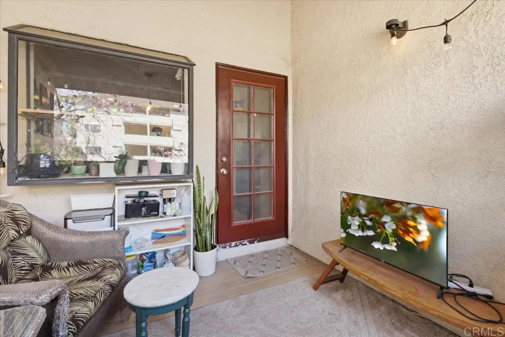 https://cdn.realtyfeed.com/cdn/127/306742895/723c7d66d20480be2c90237d845e8287.webp