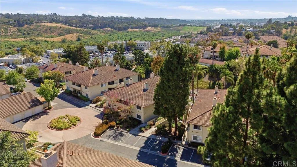 https://cdn.realtyfeed.com/cdn/127/306742895/9cbf9b42b84a3da0cd04fd8aa5f85c92.webp