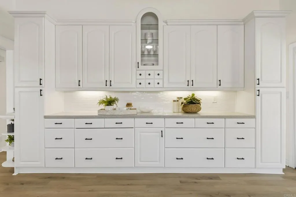 https://cdn.realtyfeed.com/cdn/127/306742921/33816291e6826afc453597b100d32214.webp
