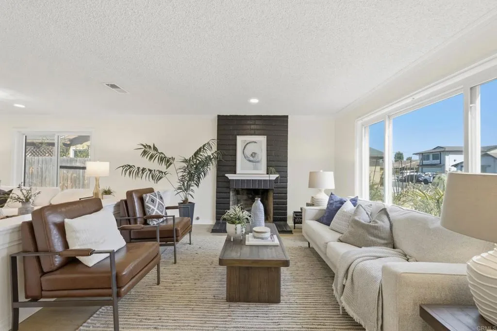 https://cdn.realtyfeed.com/cdn/127/306742921/3802de391c0ad008d87c103238645d2b.webp
