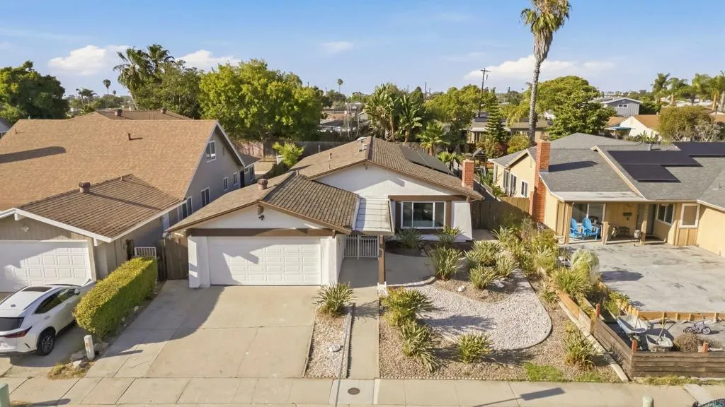 https://cdn.realtyfeed.com/cdn/127/306742921/74ad7b408b4189658cf0ad8bd0eb6b24.webp