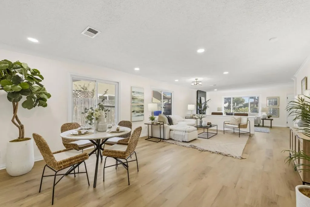 https://cdn.realtyfeed.com/cdn/127/306742921/75088f240e5f77627b1b59ecc54f3355.webp