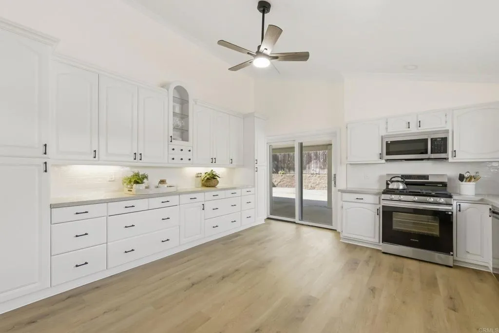 https://cdn.realtyfeed.com/cdn/127/306742921/e25176ce7294e8d9e173cf1870a60169.webp
