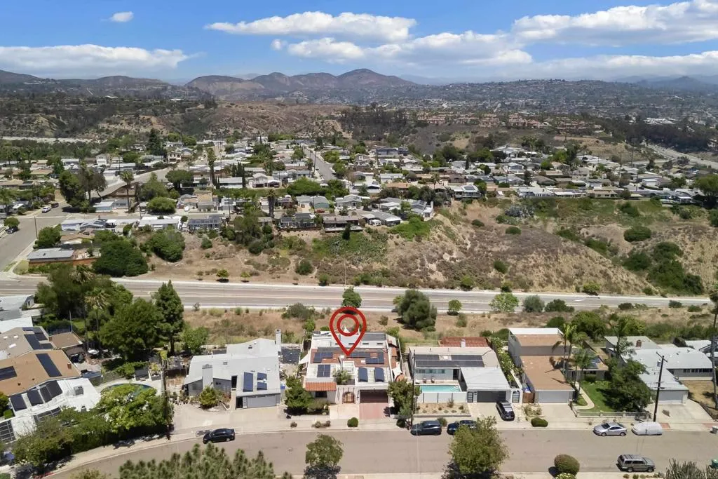 https://cdn.realtyfeed.com/cdn/127/306742966/b1d0ac8acb91b7a6731142273913d1e0.webp