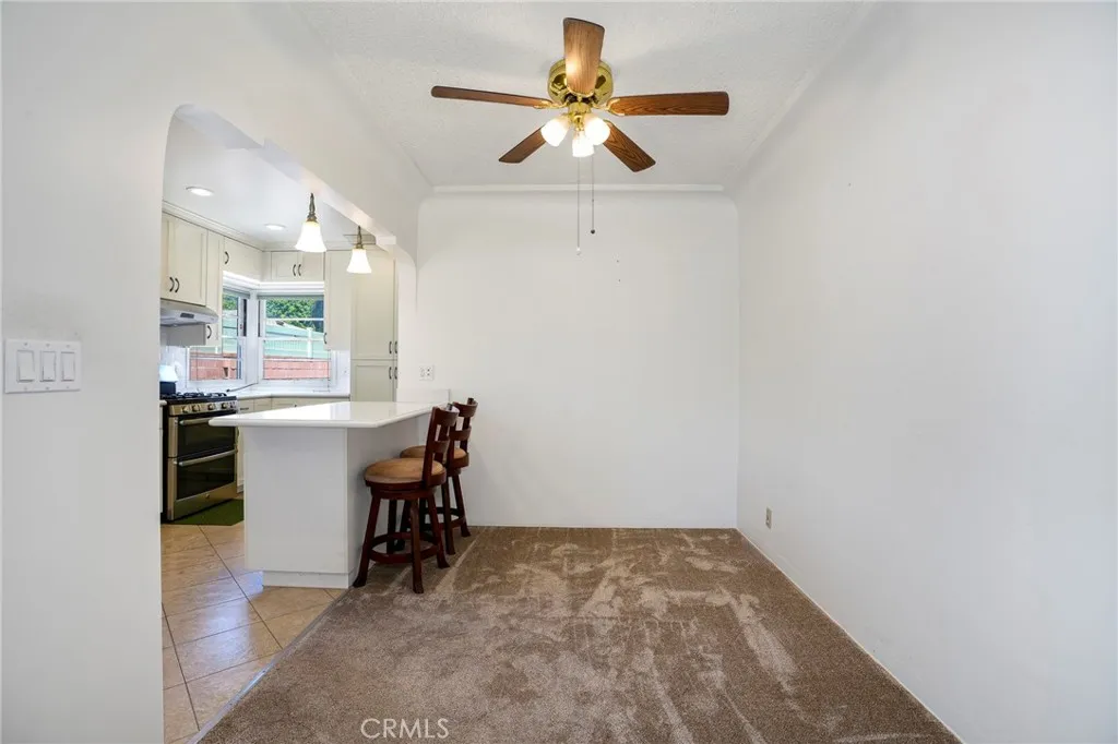 10120 Hunt Avenue, South Gate, CA 90280 - Photo 5 of 27, South Gate, CA