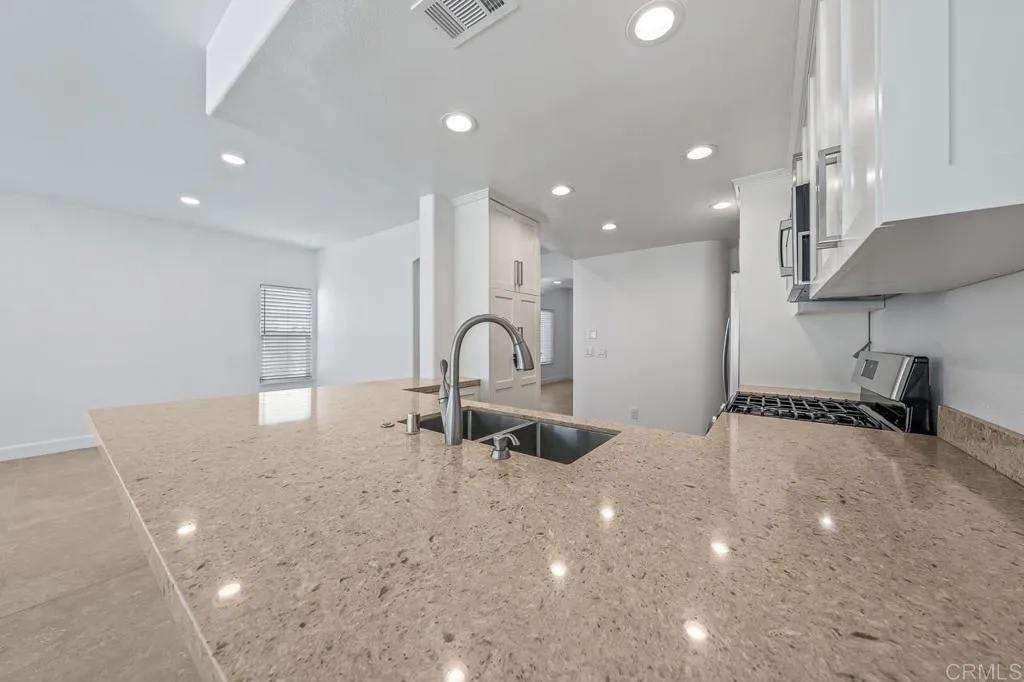 Photo #19: PTP2604550 Listing: Photo #19