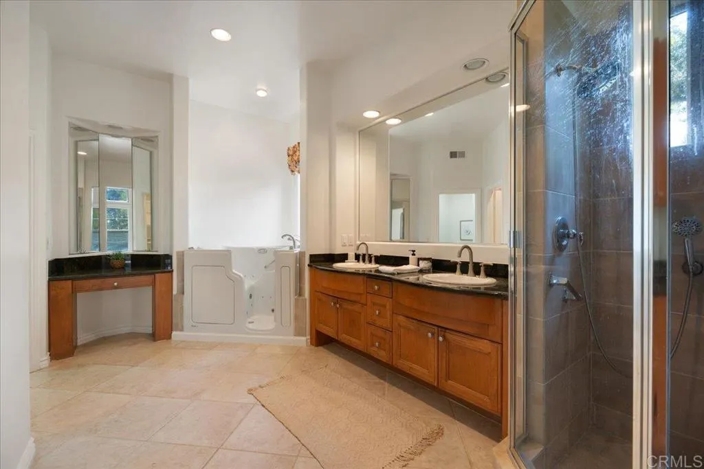 https://cdn.realtyfeed.com/cdn/127/306743099/5a28892cc37f5b79f936877ab15aa843.webp
