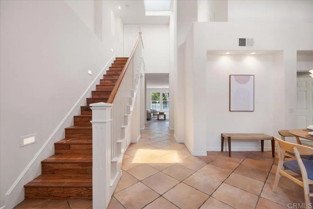 https://cdn.realtyfeed.com/cdn/127/306743099/b1e1f054f08a40bca85c250541ac88a8.webp