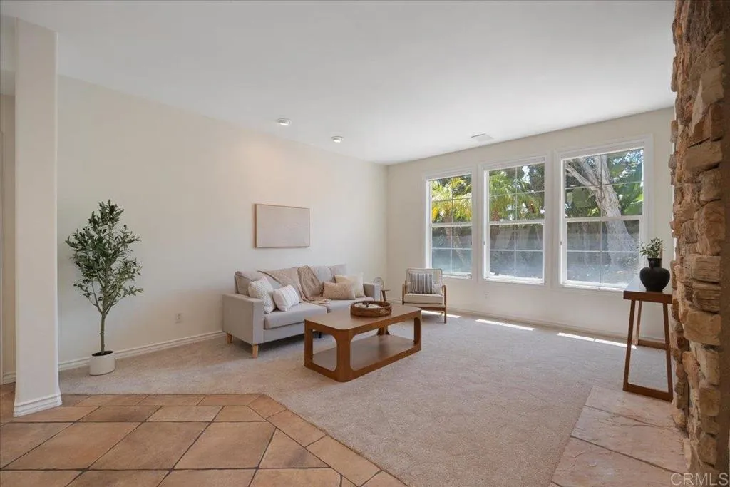https://cdn.realtyfeed.com/cdn/127/306743099/d25a61f97206db6e6b5bb1d8f1d6cc3e.webp