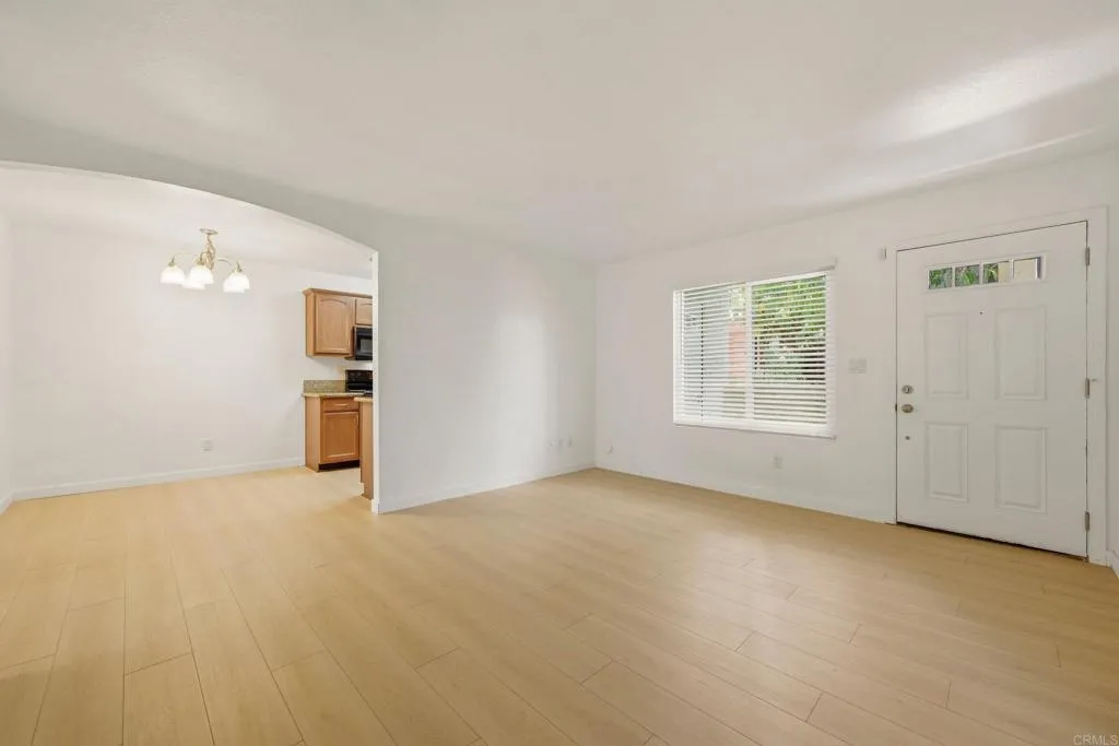 https://cdn.realtyfeed.com/cdn/127/306743148/31601e7a800f14f8c9b0813d49cee6a8.webp