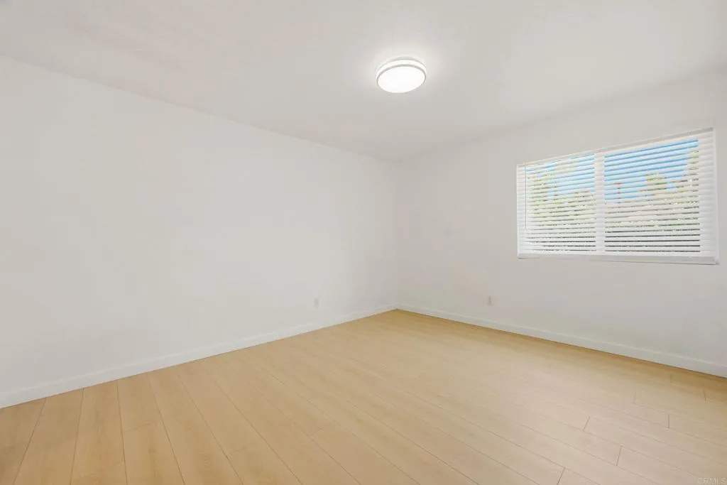 https://cdn.realtyfeed.com/cdn/127/306743148/8a5162799cb26acd71093cb64eab57c8.webp