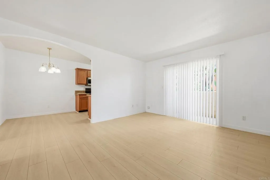 https://cdn.realtyfeed.com/cdn/127/306743149/05845dd65b8553ffea5feefbc69b076d.webp