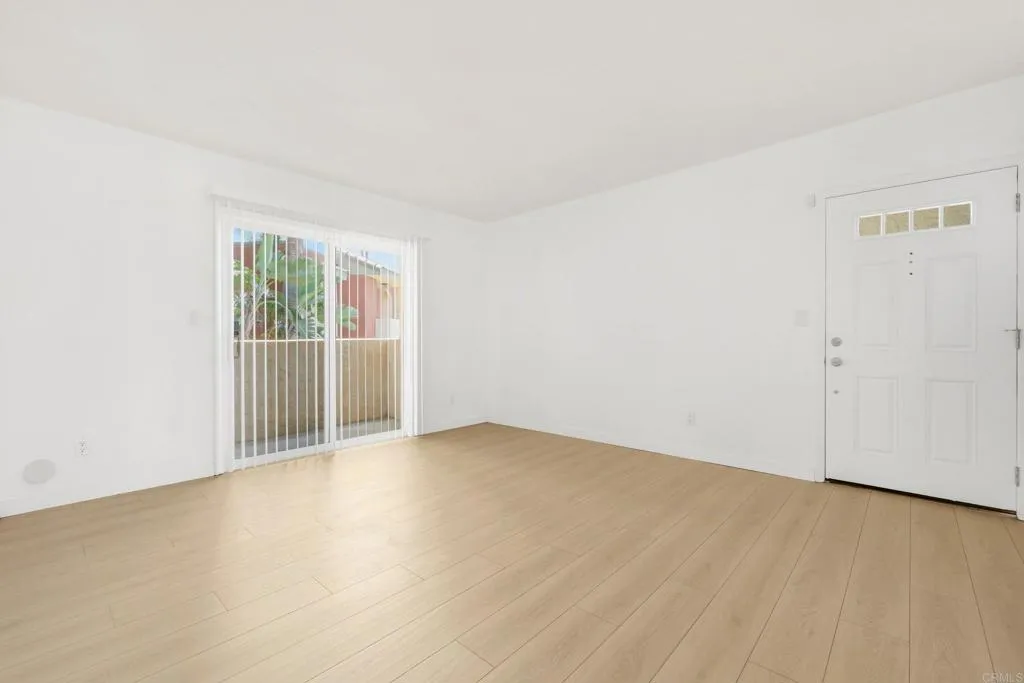 https://cdn.realtyfeed.com/cdn/127/306743149/eef3f8f4b33a7425b6c25a0216018d99.webp