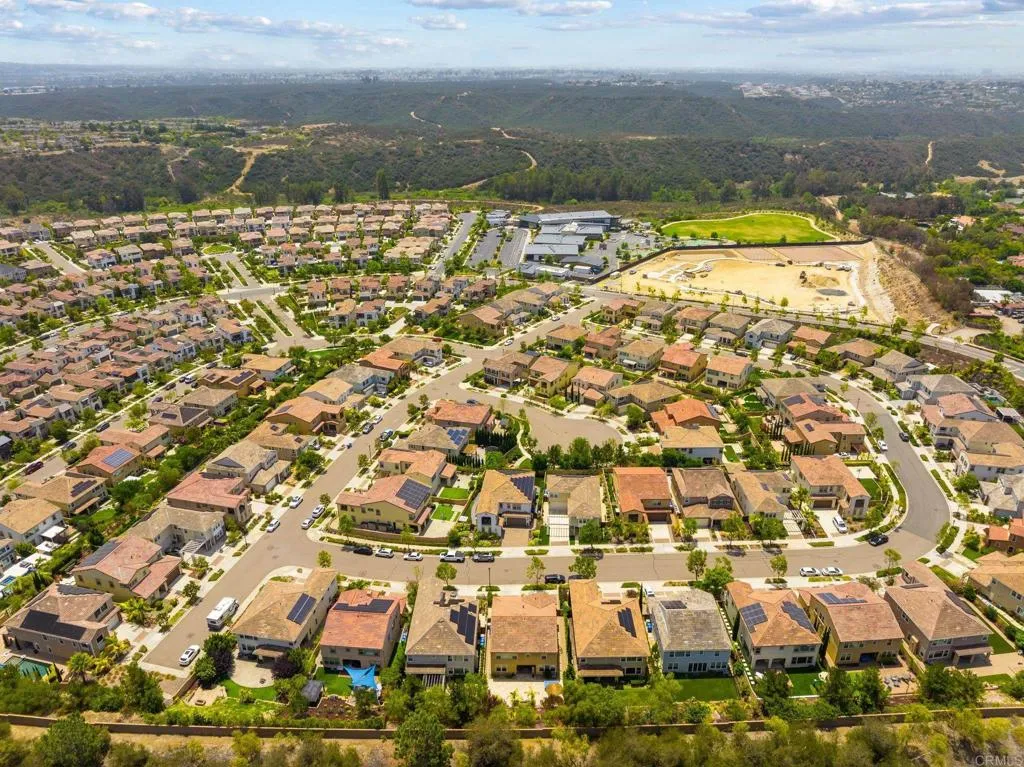 https://cdn.realtyfeed.com/cdn/127/306743162/08b41516788286cbcc616dbe263945be.webp