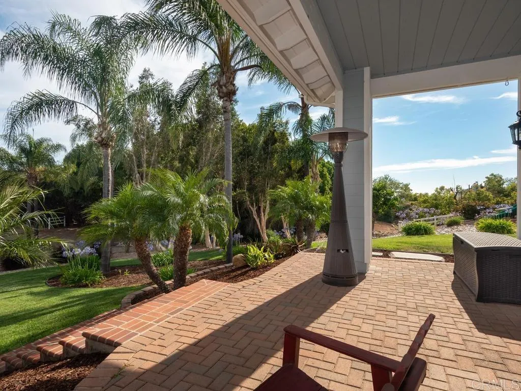 https://cdn.realtyfeed.com/cdn/127/306743205/5c1c5dba14cffd9c8ebfea8c81aac9bf.webp