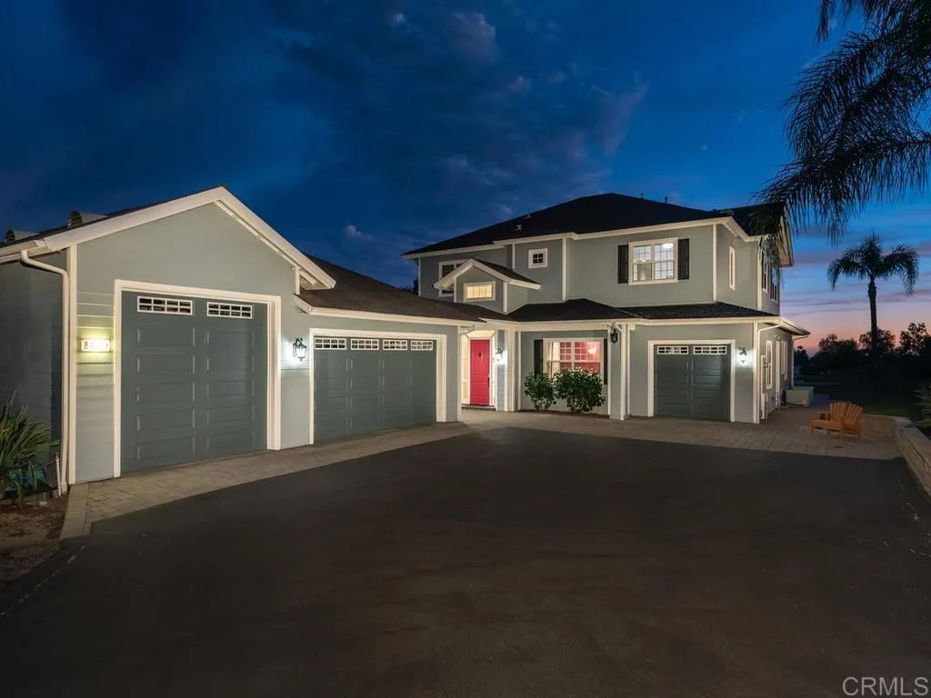 https://cdn.realtyfeed.com/cdn/127/306743205/831ffe0f1f9f4febfb1d555b168ce31f.webp