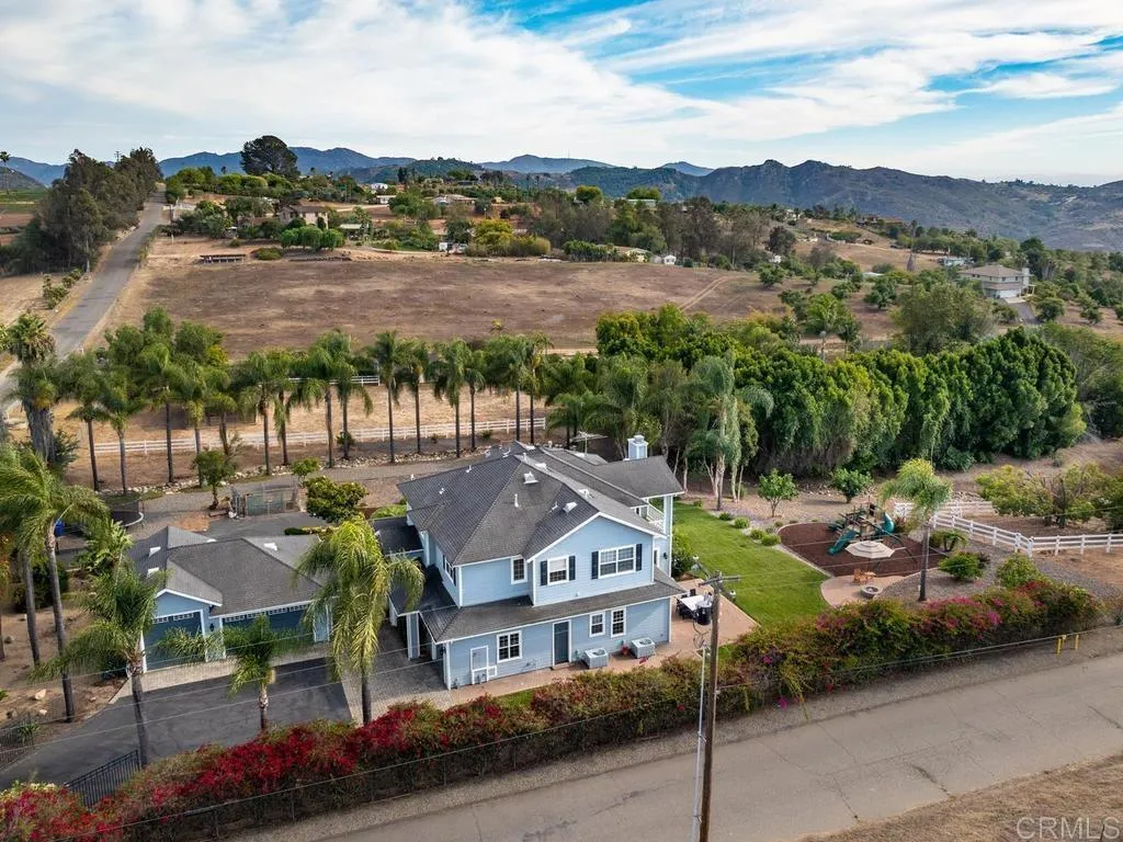 https://cdn.realtyfeed.com/cdn/127/306743205/8b7ac7a9cc469544cd151484c64c721f.webp
