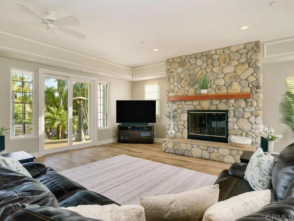 https://cdn.realtyfeed.com/cdn/127/306743205/c81d79c243a4ac9f3806ed011be548dd.webp