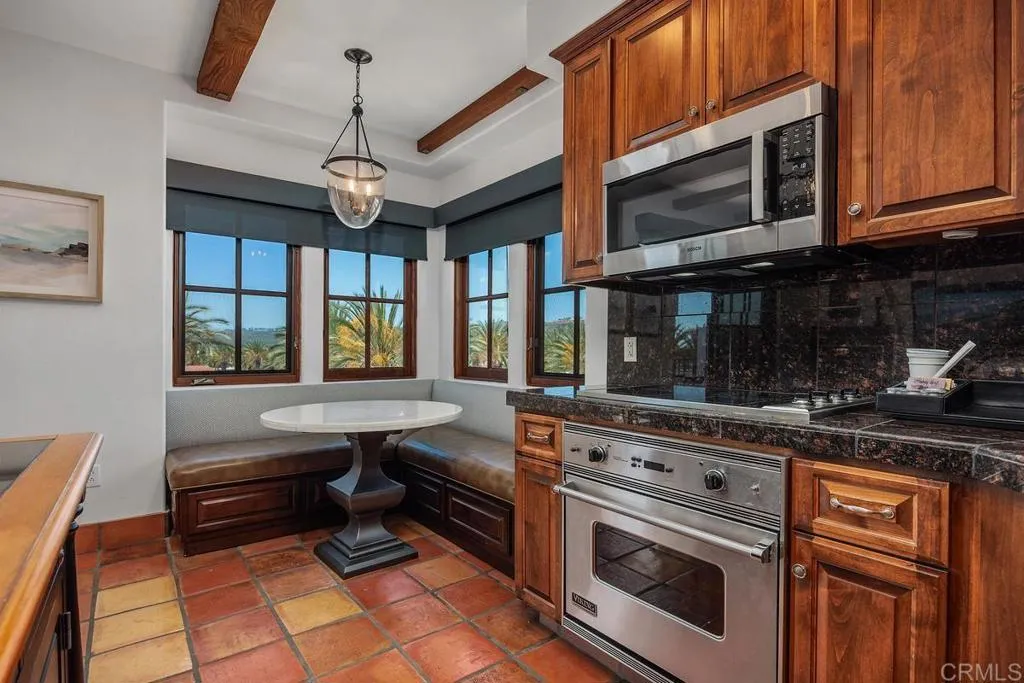 https://cdn.realtyfeed.com/cdn/127/306743235/10e1b4f55e5be8b75171f2ba187b9f76.webp