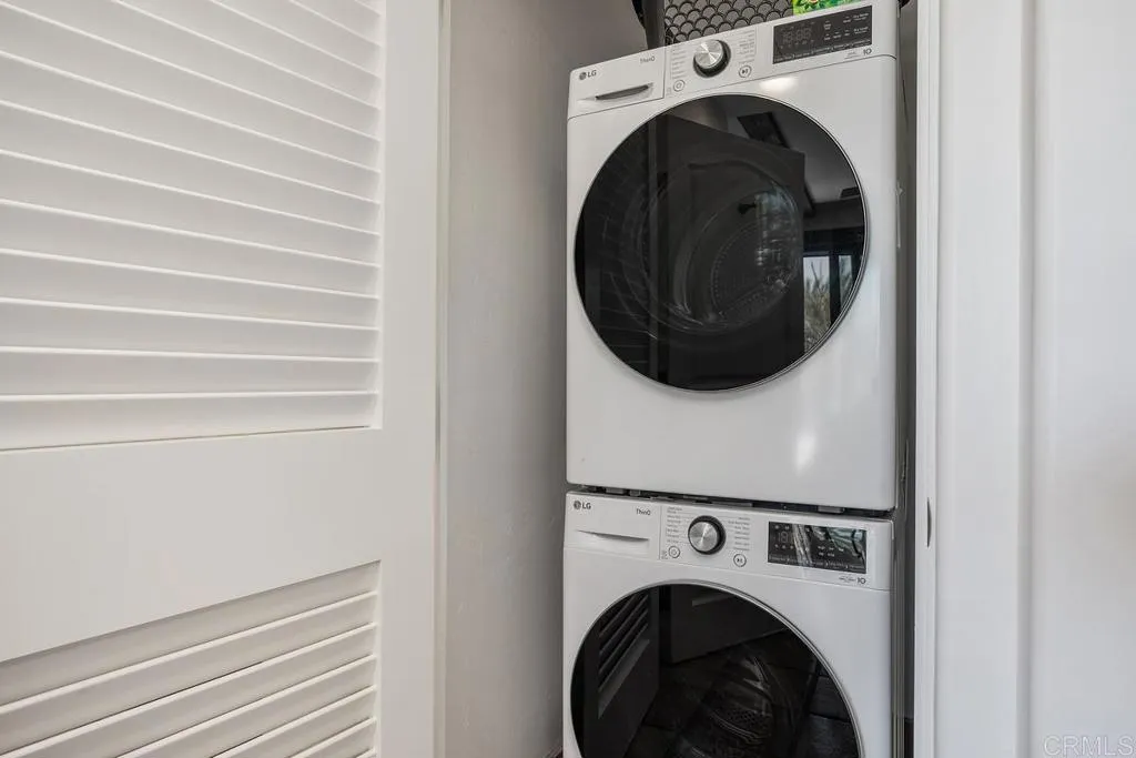 https://cdn.realtyfeed.com/cdn/127/306743235/3b9bfc45b7de39aec17b70cf476b5326.webp