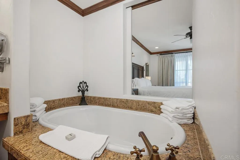 https://cdn.realtyfeed.com/cdn/127/306743235/b9b641a57137987a5b61b4dd52d99d92.webp